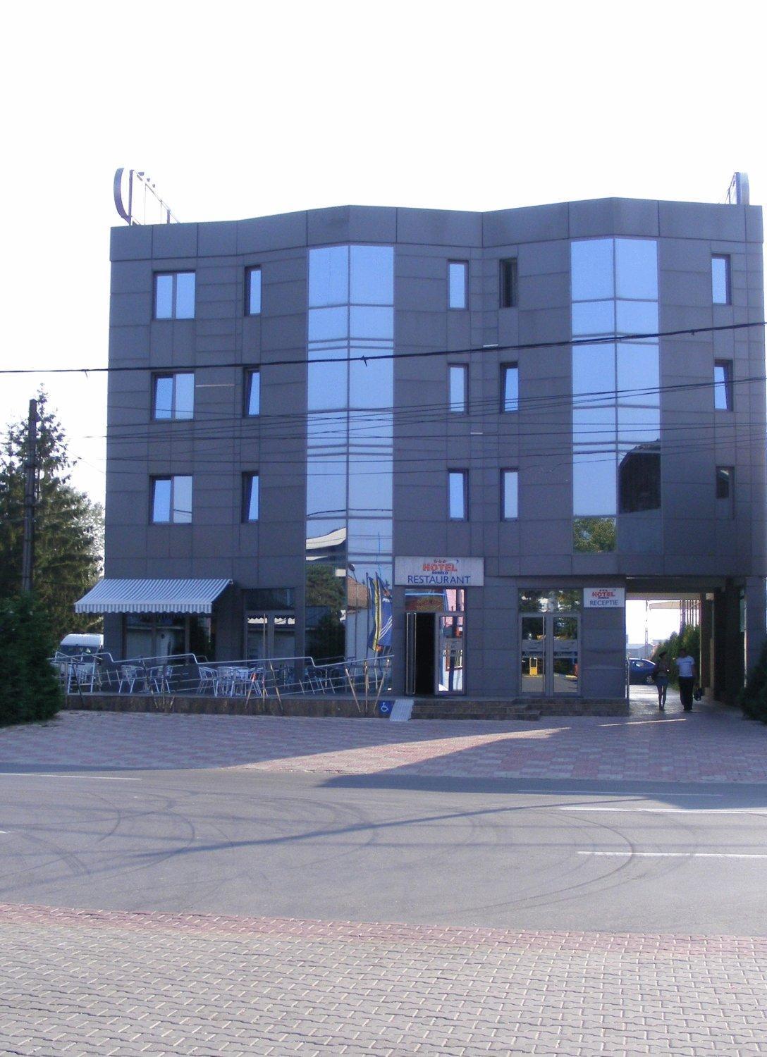 Hotel Sorelo Piteszti Zewnętrze zdjęcie